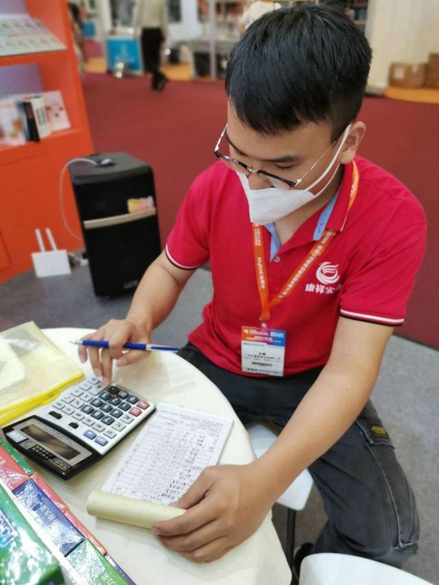 不起眼商品“錢”景無限！冷門商機驚艷上海百貨會